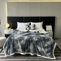 Qhnvtd Double Layer Thickened Lamb's Wool Blanket, Milk Fleece Nap Flannel Cover Blanket, Soft Warm Polyester Blanket for Winter, Ideal for Sofa Snuggling & Bed Use, Easy Wash & Long-Lasting