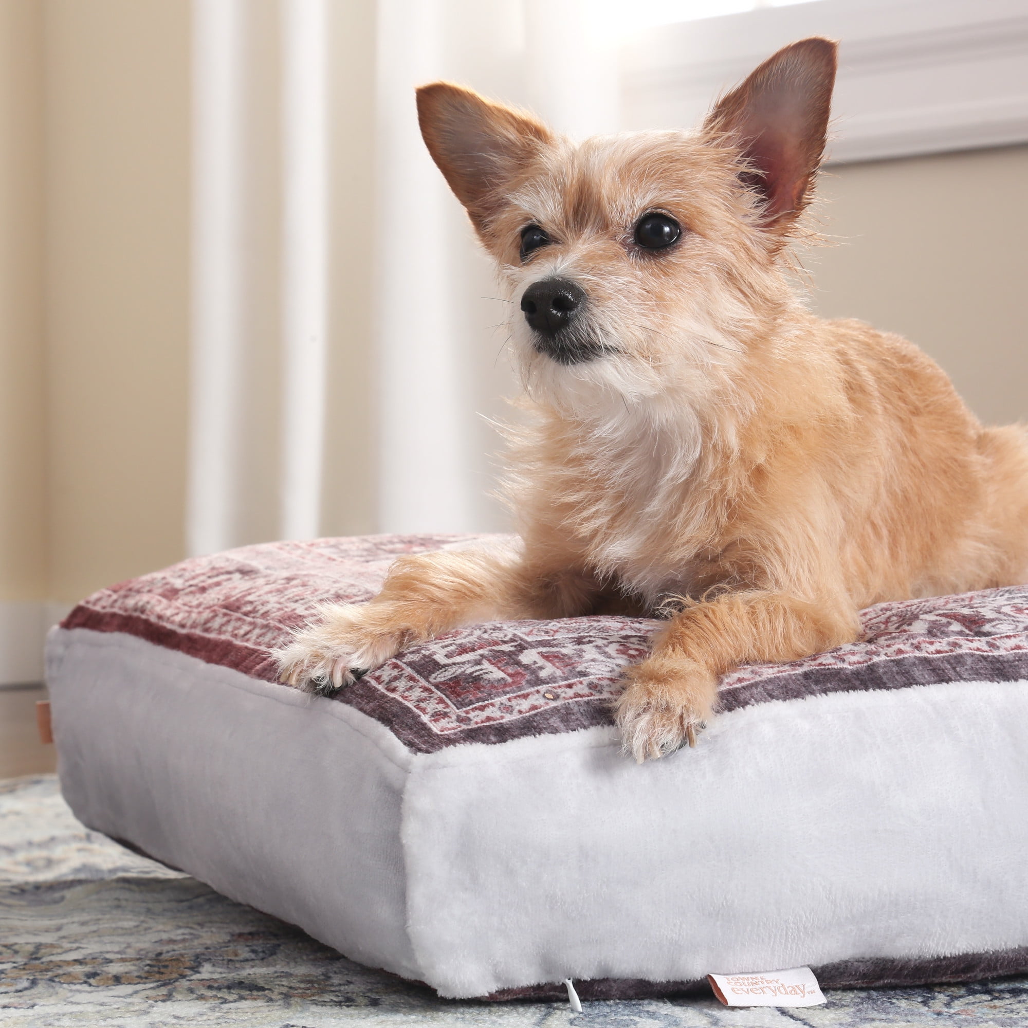 TOWN & COUNTRY EVERYDAY CuddleTown Medallion Everwash® Pillow Pet Bed, Water Repellent Floor Pillow, Machine Washable Cover, Soft & Calming, Red/Greige, Small 28"x22"x4"