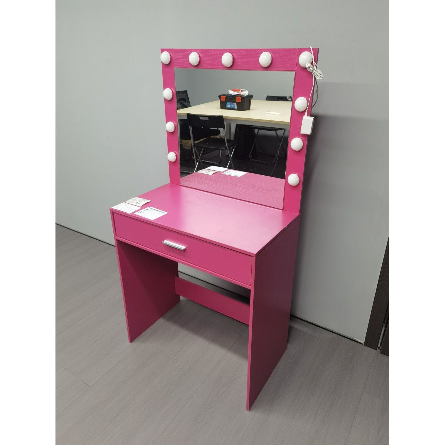 Vanity Desk with Lighted Mirror and Large Drawer, Makeup Dressing Table with 11 LED Bulbs and 3 Lighting Modes, Particle Board Bedroom Furniture