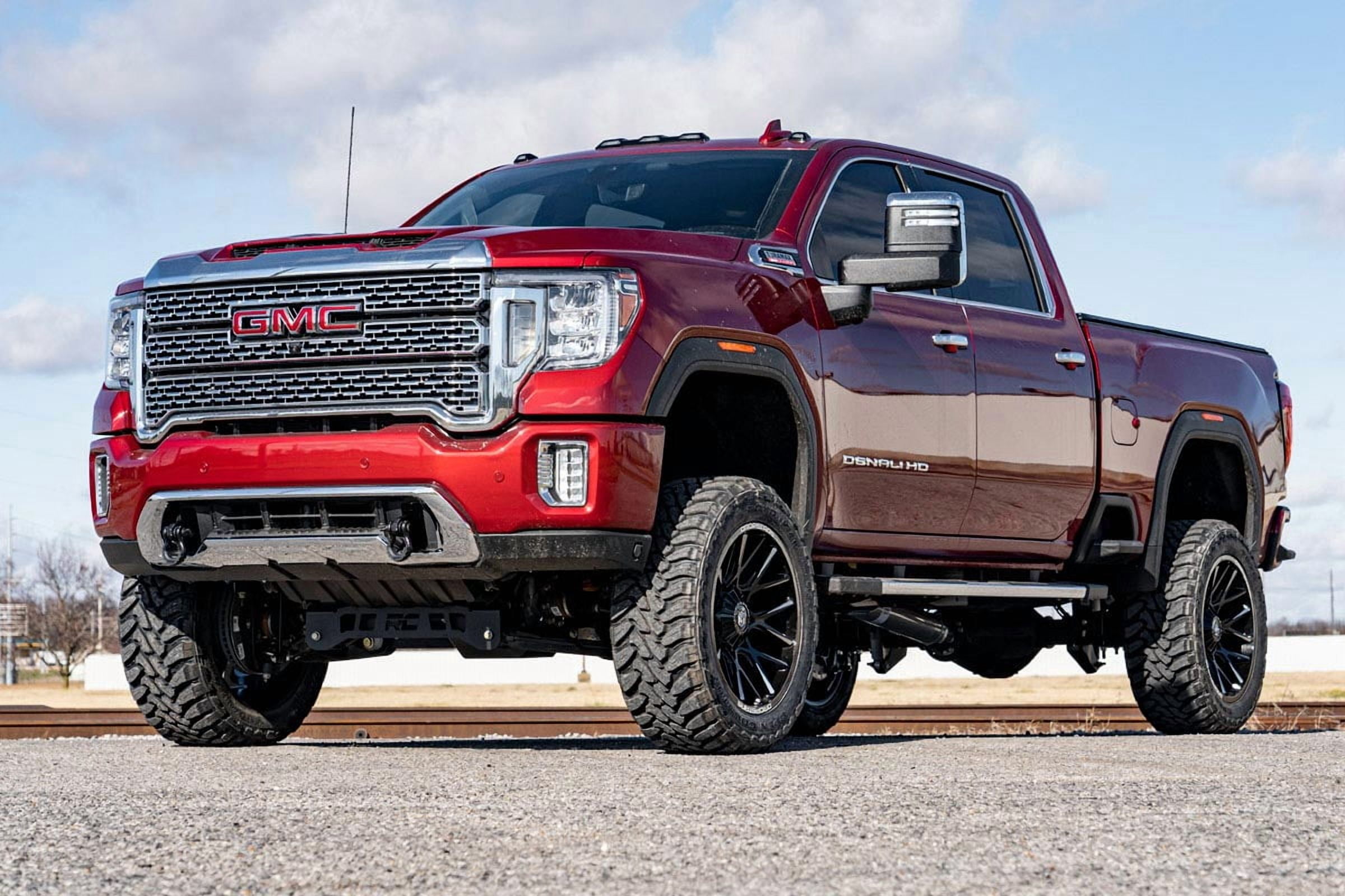 Rough Country 5" Suspension Lift Kit for 20-25 Chevy/GMC 2500/3500HD - 10230A