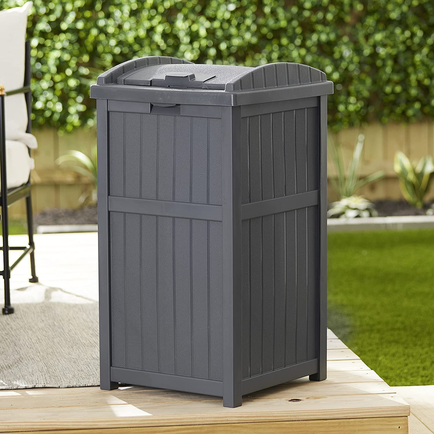 Hearth & Harbor 35 Gallon Outdoor Trash Can with Lid, Hideaway