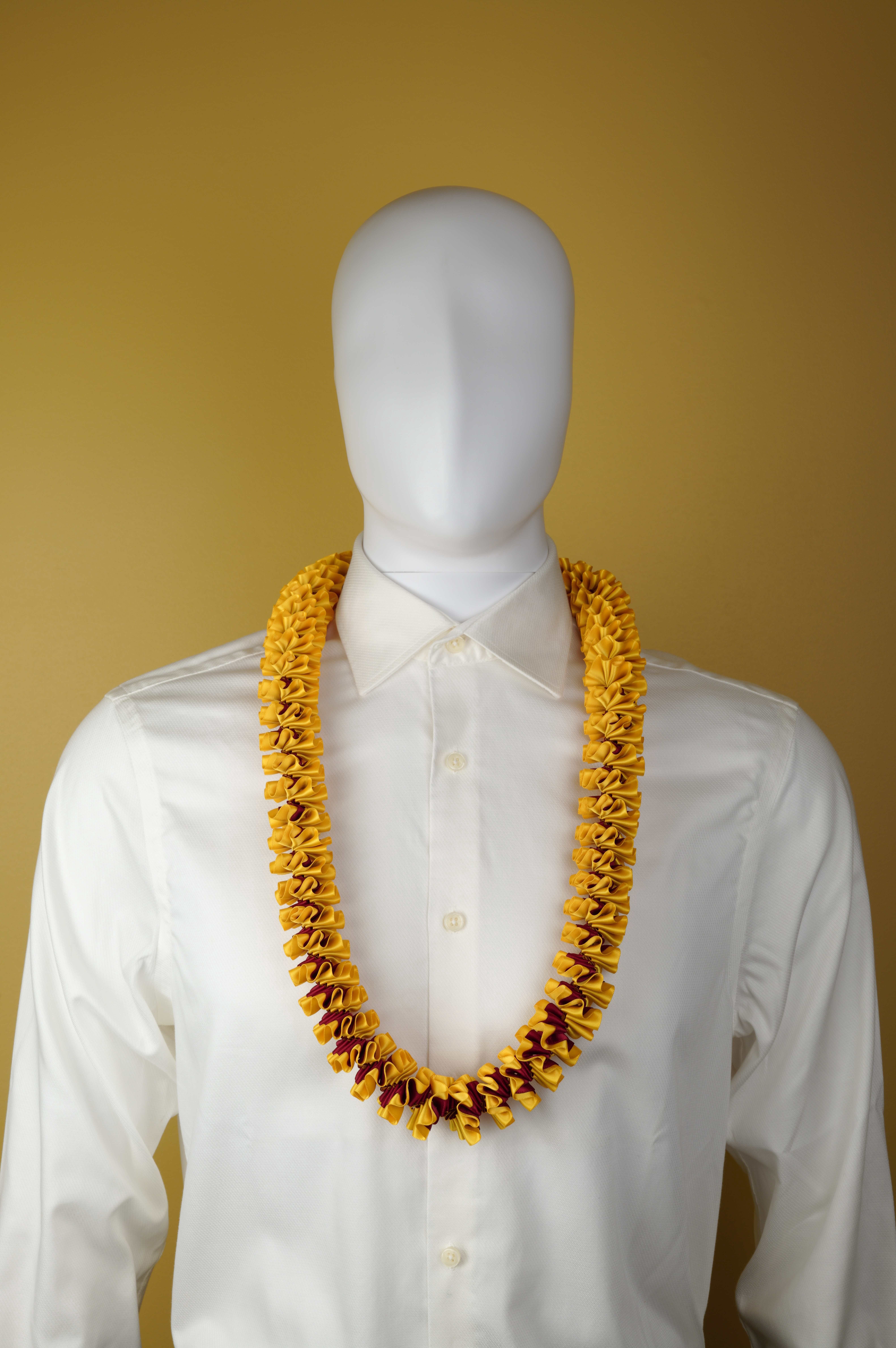 Maxport Corporation Ribbon Lei Maroon/lt. Gold