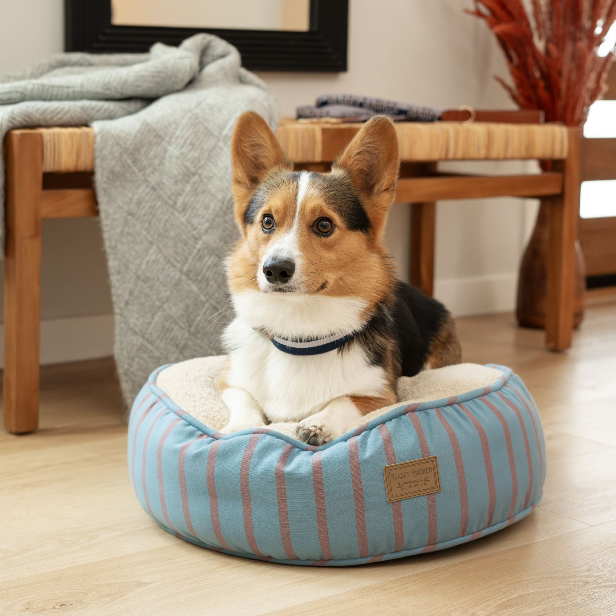 Harry Barker Blue Stripped Sherpa Pouf Bed, One Size
