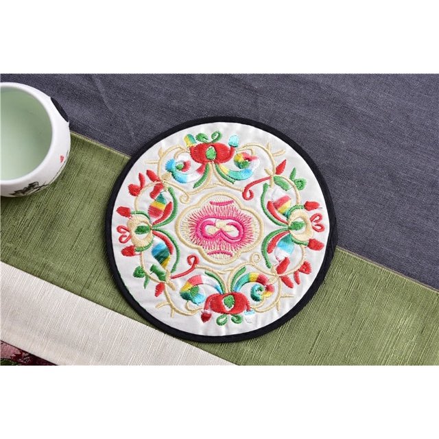 Posavasos de tela bordado a máquina redondo creativo para el hogar, aislamiento térmico, antiescaldaduras, impresión impermeable, regalo, posavasos de té