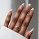thumbnail image 1 of Set de 30 unidades BtartBox French Tip, color marrón almendra, de Press On Nails, 1 of 7
