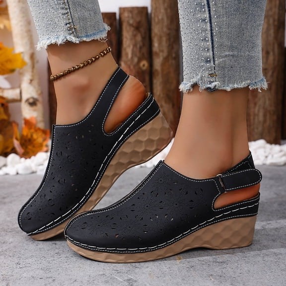 Keen Sandals For Women Spring And Summer Casual Style Solid Color Versatile Summer Hollow Out Large Size Sponge Cake Sticker With Cool Slope Summer Slippers Size 5.5 - Black