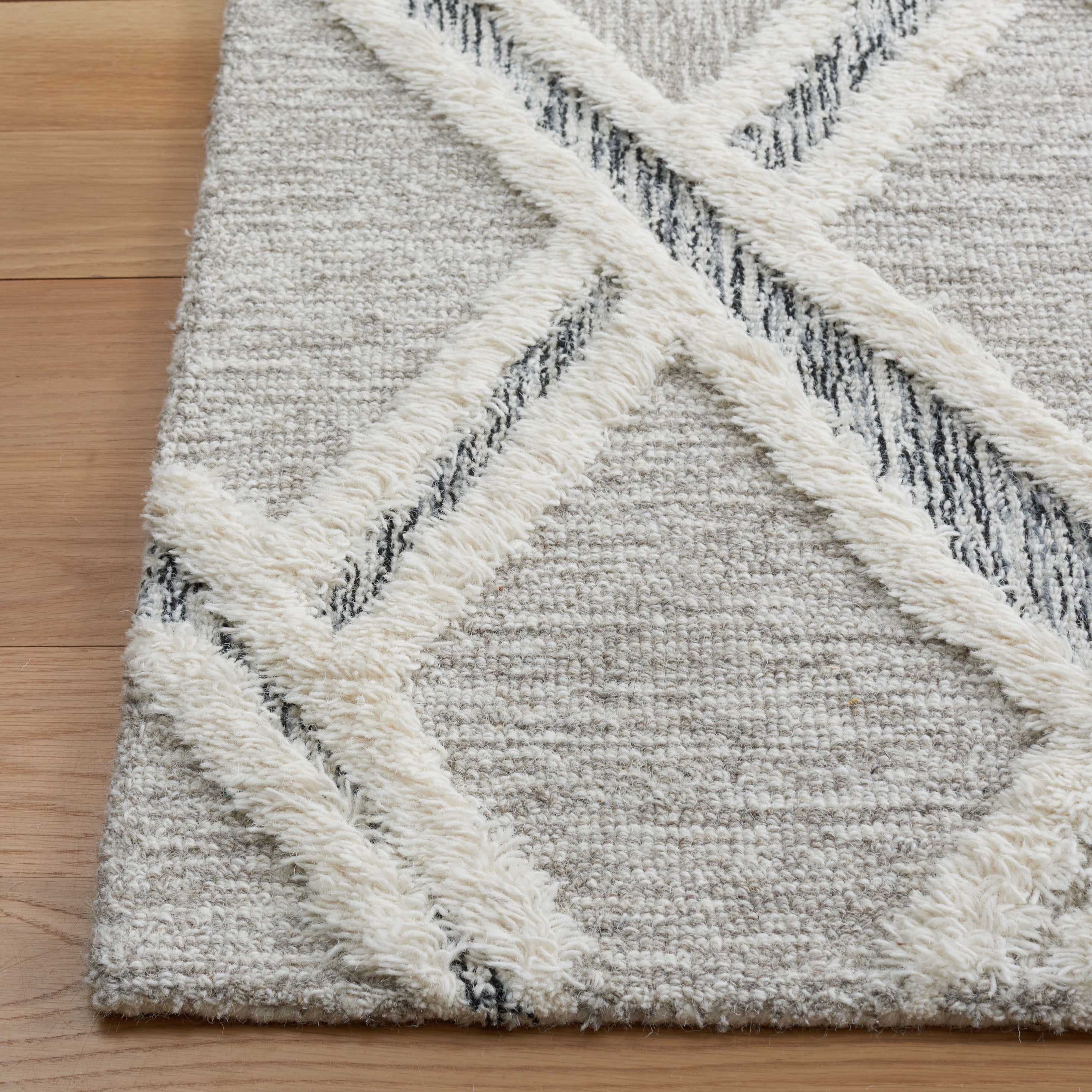 SAFAVIEH Casablanca Amelia Diamond Area Rug, Grey/Ivory, 11' x 15'