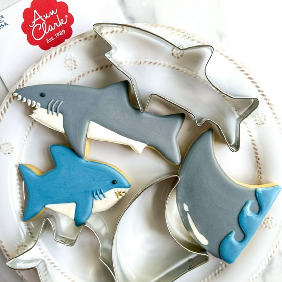 Ann Clark Shark Cookie Cutter Set, 3-Piece, Made in USA