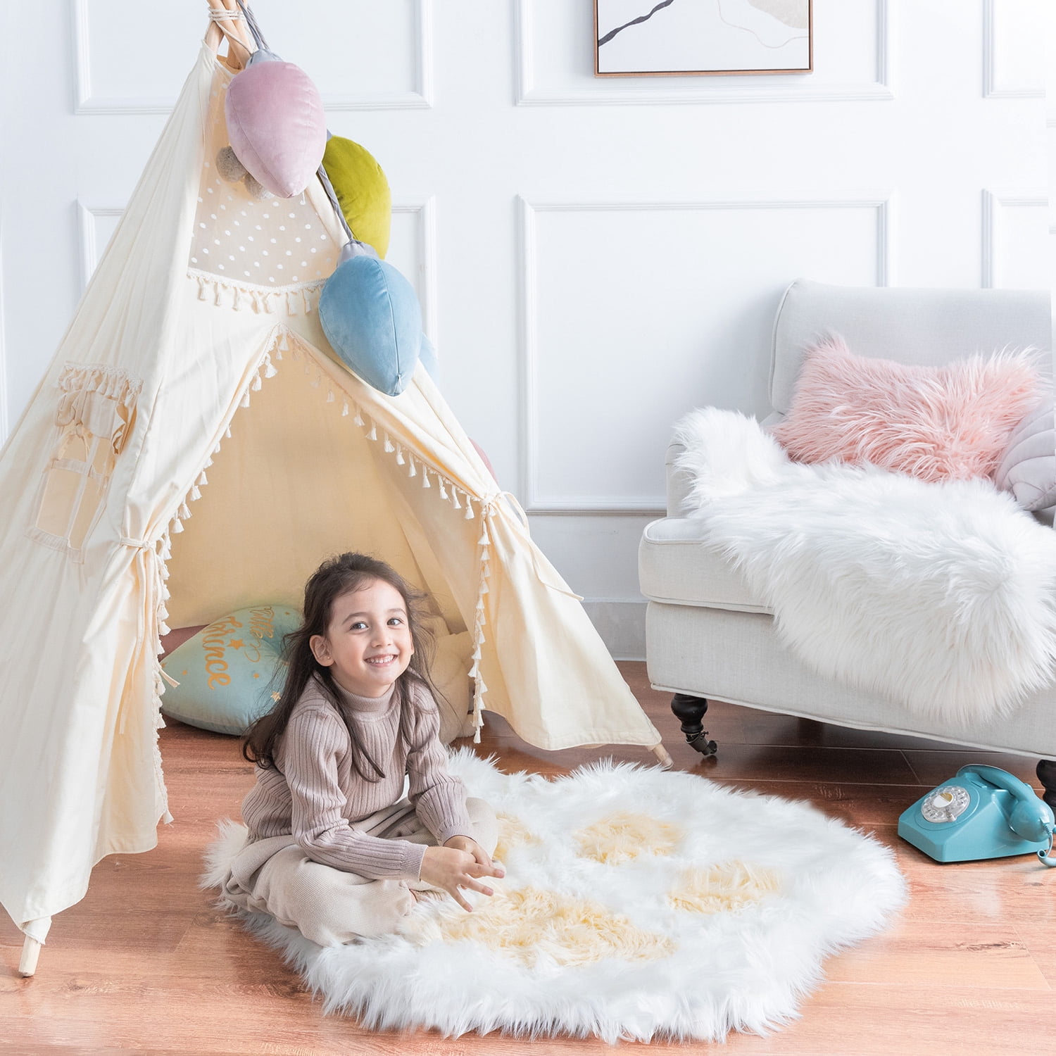 Phantoscope Ultra Soft Faux Sheepskin Fur Cat Paw Rug, Fluffy Non-Slip Area Rug, Kids Room Bedroom Carpet, Yellow with White, 2 x 3 ft