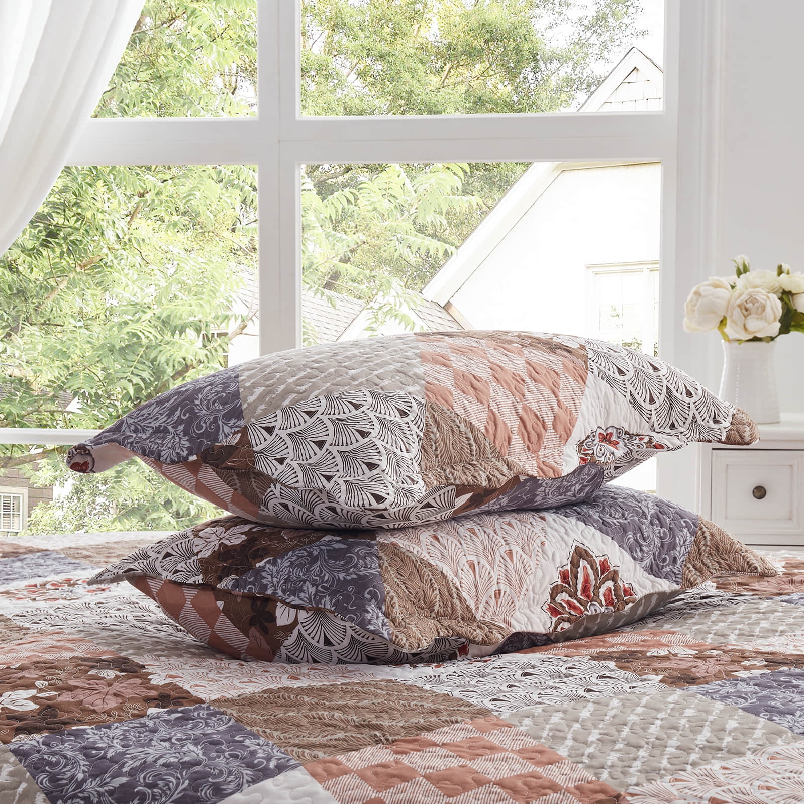 3-Piece Full/Queen Size Quilt Set - Brown patchwork Bedspread Coverlet with 2 Pillow Shams, Microfiber