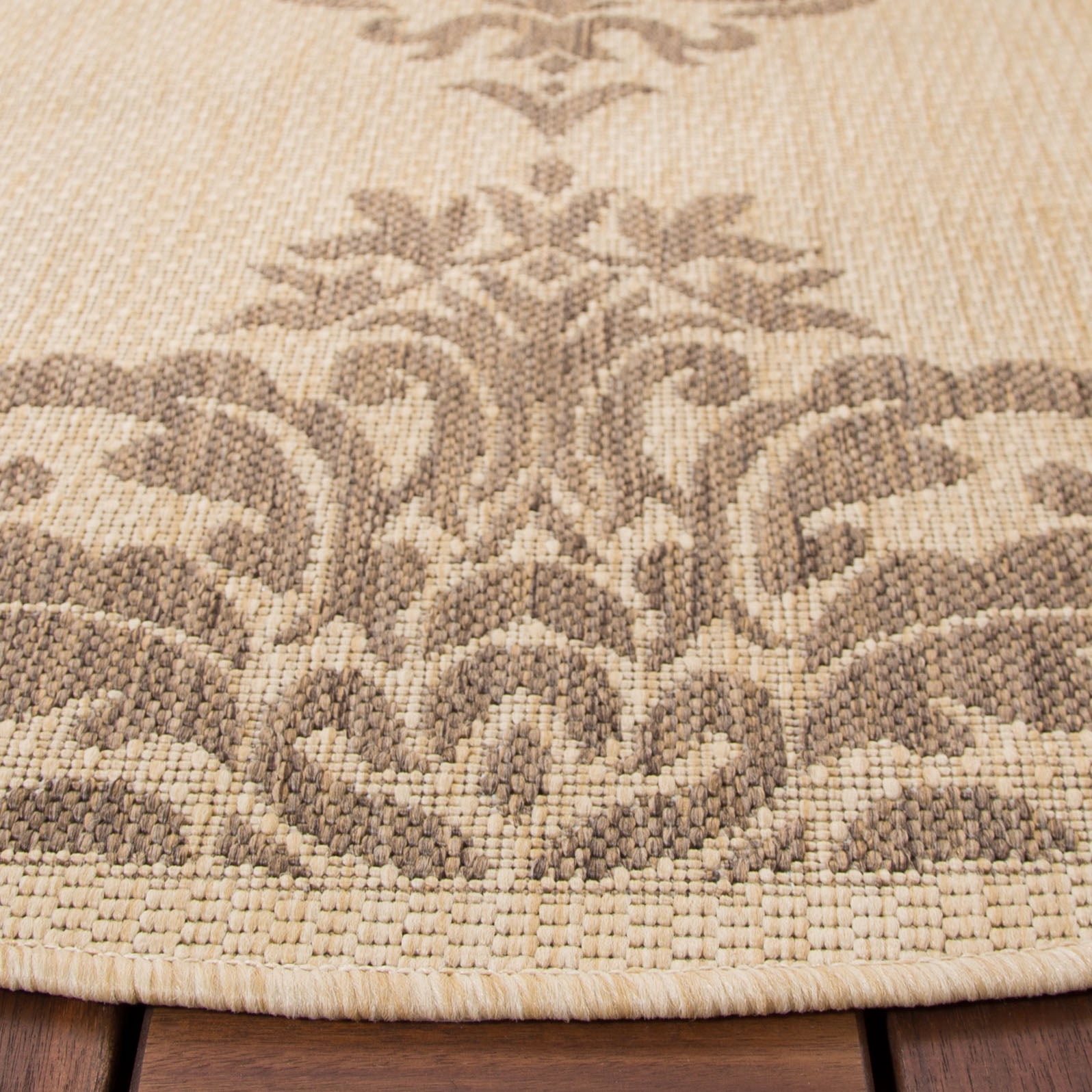 Safavieh Courtyard Jenny Medallion Indoor/Outdoor Area Rug, Natural/Brown, 5'3" x 5'3" Round