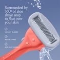 thumbnail image 4 of Kit de afeitado Billie Razors para mujer con maquinilla de afeitar y 4 recambios Coral, 4 of 9