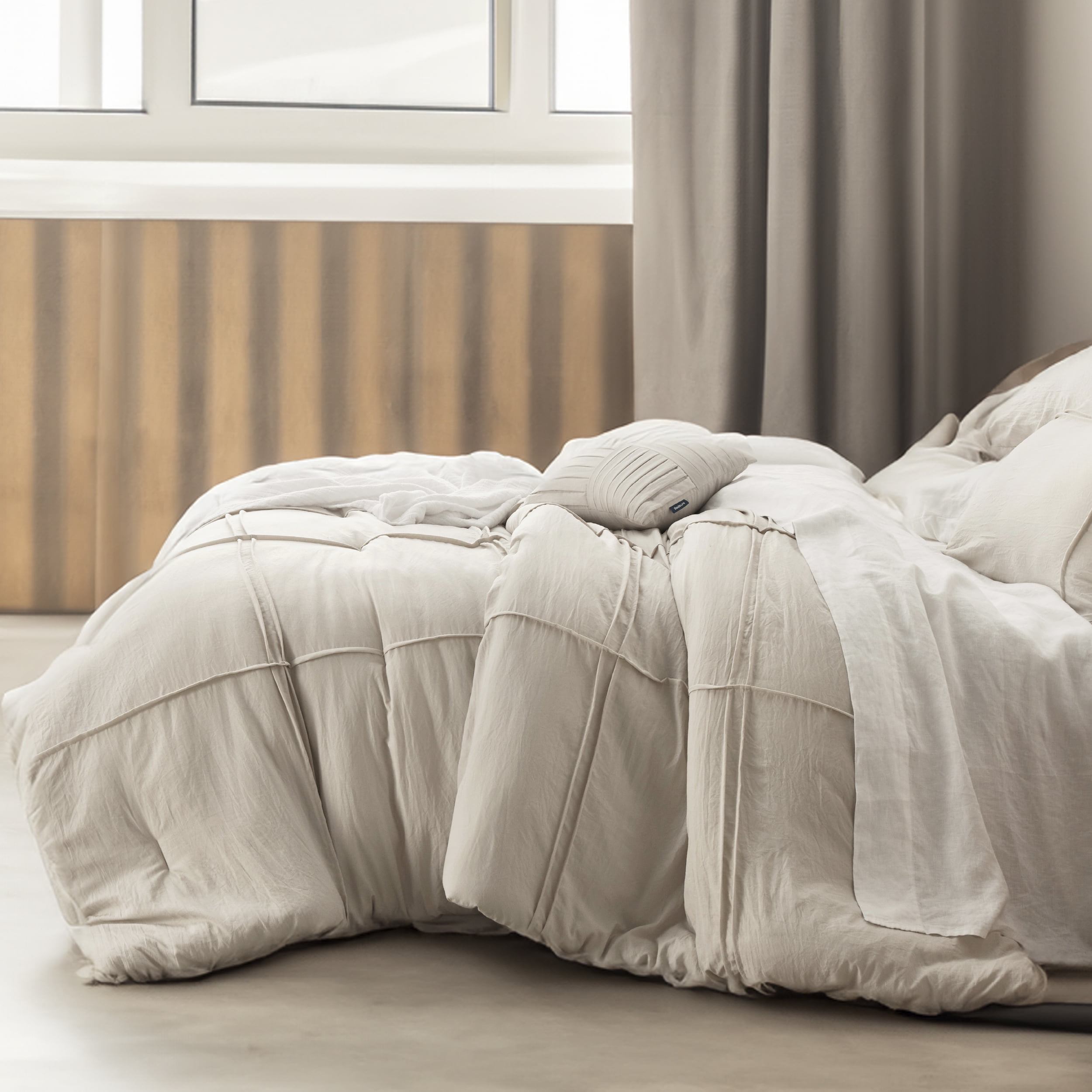 Cozy Comfort Beige Queen Comforter Set - 4 Pieces Grid Pleated Bed Set, Down Alternative Bedding Sets for All Season, 1 Comforter, 2 Pillowcases, 1 Decorative Pillow