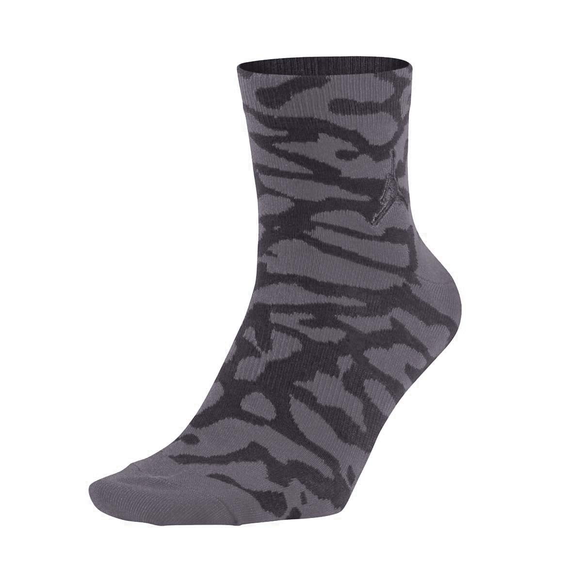Nike - Jordan Unisex Nike Elephant Print Jumpman Quarter ...