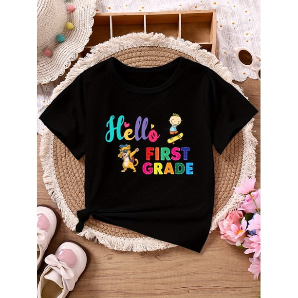 1pc Summer Kids' T-Shirt - "Hello First Grade" Graphic, Breathable Cotton Knit, Comfortable Round Neck Short Sleeve for Boys & Girls, Perfect Back-to-School Gift | Cartoon Graphic Tee