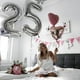 thumbnail image 2 of 2 globos gigantes de 32/40 pulgadas con números dorados y plateados, 18, 24, 25 y 26, para cumpleaños de niña de 25 años, suministros de decoración para fiestas, 2 of 5