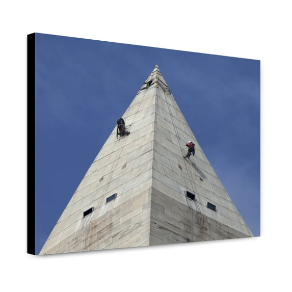 Canvas Print: Climbers Assessing Damage To The Washington Monument Following The