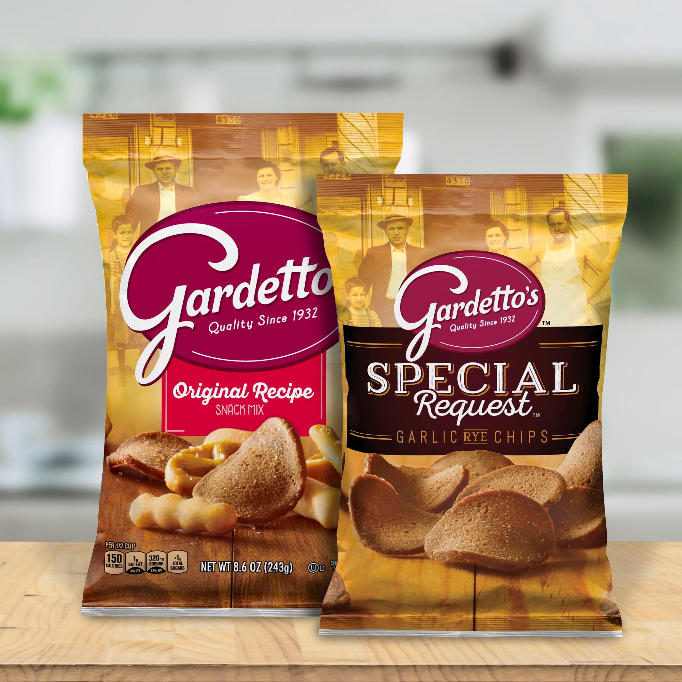 (4 pack) Gardetto's Original Recipe Snack Mix, Single Serve Bags Multipack, 10 Count, 17.5 oz