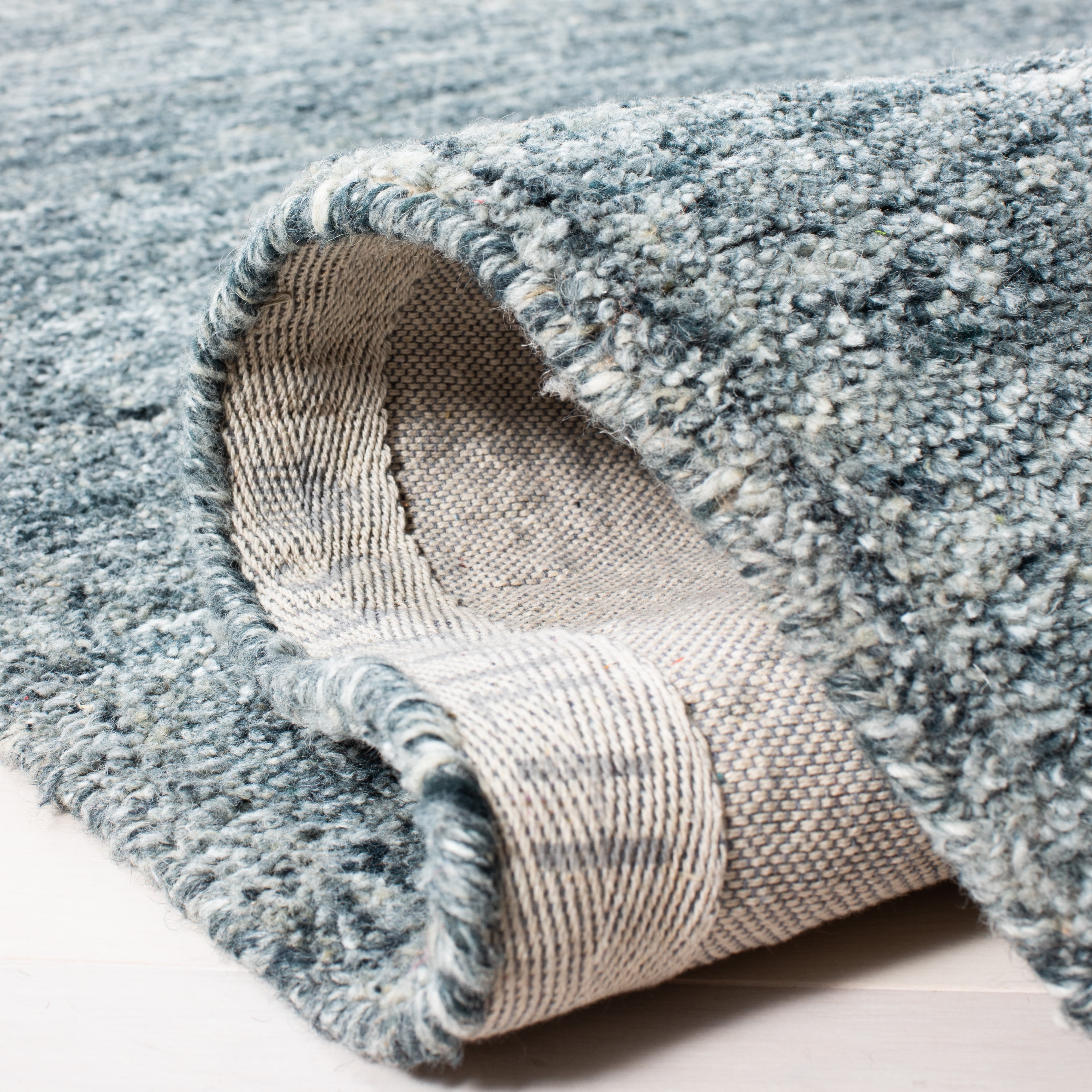Safavieh Himalaya Flanagan Solid Area Rug, Blue/Gold, 8' x 10'
