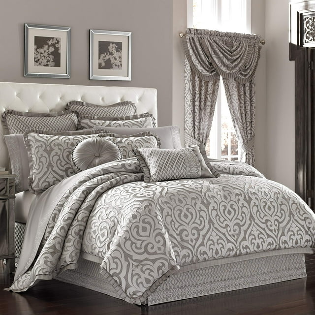 Five Queens Court Lafayette 4 Piece Comforter Set, Silver, Queen 92X96