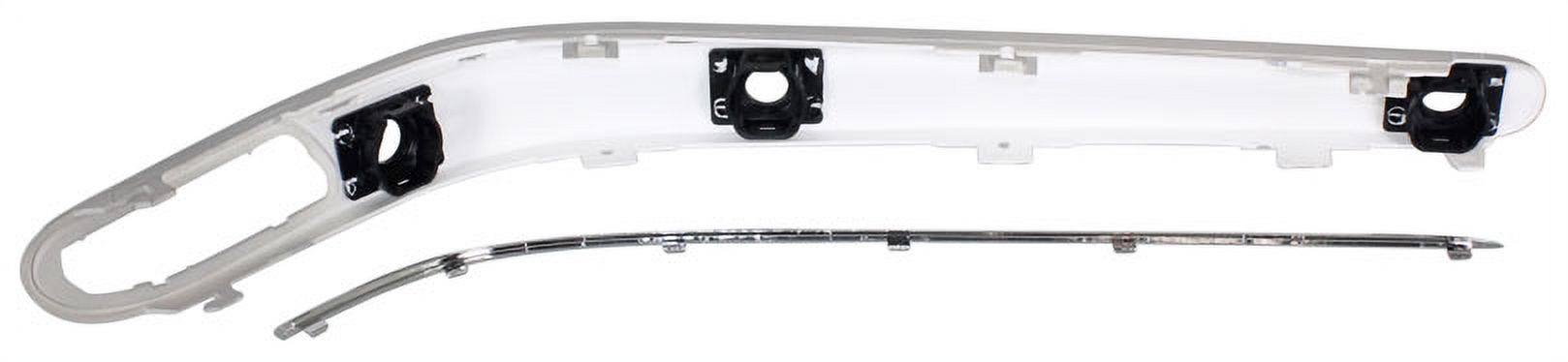 Autoelements Front Bumper Trim With Chrome For 2001-2007 Mercedes C-Class W203 (Sedan/Wagon)