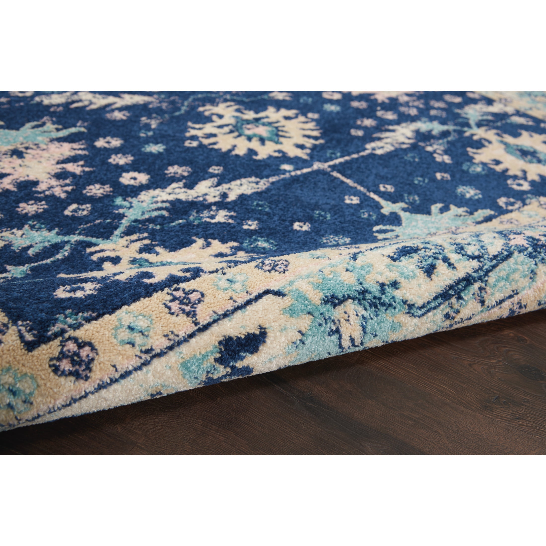 Serene Persian Traditional Navy/Ivory 4' x 6' Area Rug, (4' x 6')