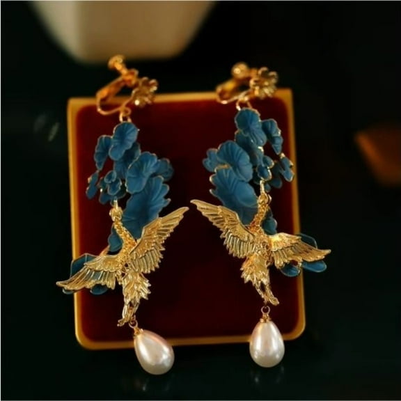 Clip On Earrings Chinese Palace Style Jewelry for Women No Piercing Design Traditional Floral Accessory for Qipao Hanfu Outfit