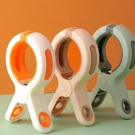 OUNONA Colored Heavy Duty Plastic Clips with Metal Spring for Fixing Clothes and Towels 6 Pieces