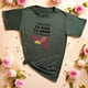 thumbnail image 3 of Playera Blusa De a ti que me diste tu vida tu amor y tus chanclazos para el dia de la madres Color Verde Oliva Talla Mediana Marca Emil SaEs, 3 of 4