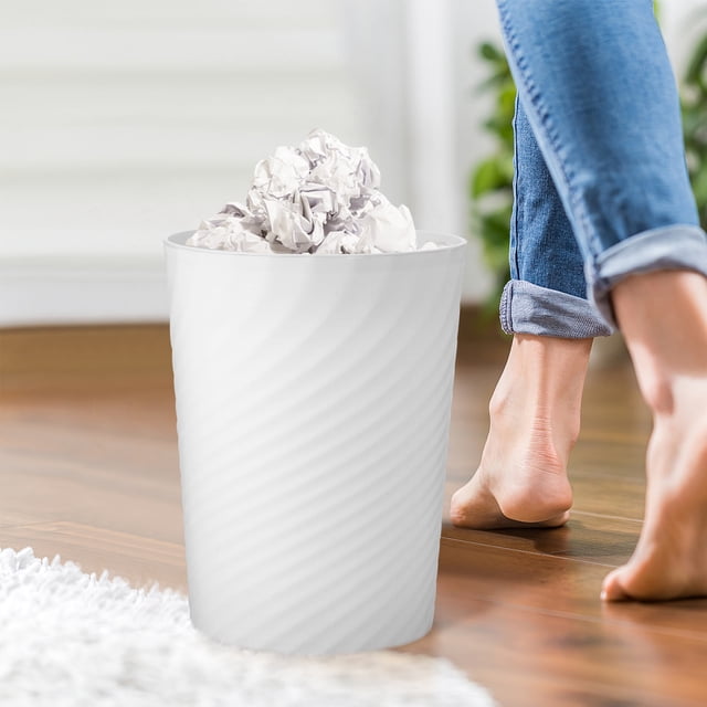 VERDANVERSE Living Room Trash Bin White Plastic Stylish and Practical Waste Storage Bucket