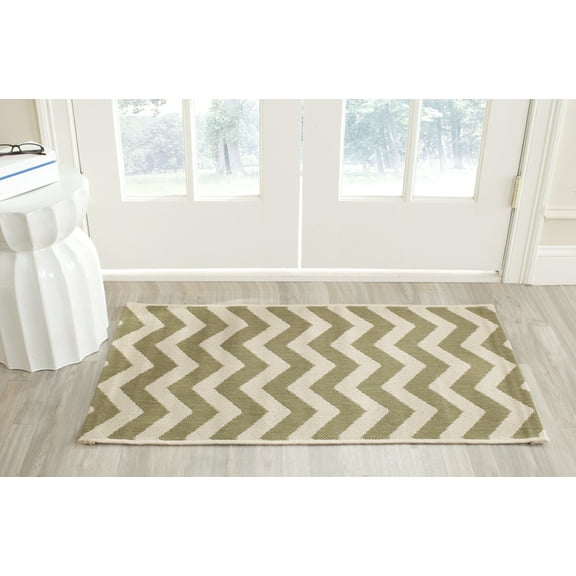 Safavieh COURTYARD, GREEN / BEIGE, 2'-7" X 5', Area Rug, CY6244-244-3