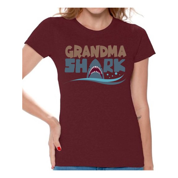 Awkward Styles Grandma Shark Tshirt Shark Family Shirt for Women Family Vacation Shirts Shark Gifts for Her Matching Shark Tshirts for Family Shark Themed Party Outfit Shark Gifts for Grandmom