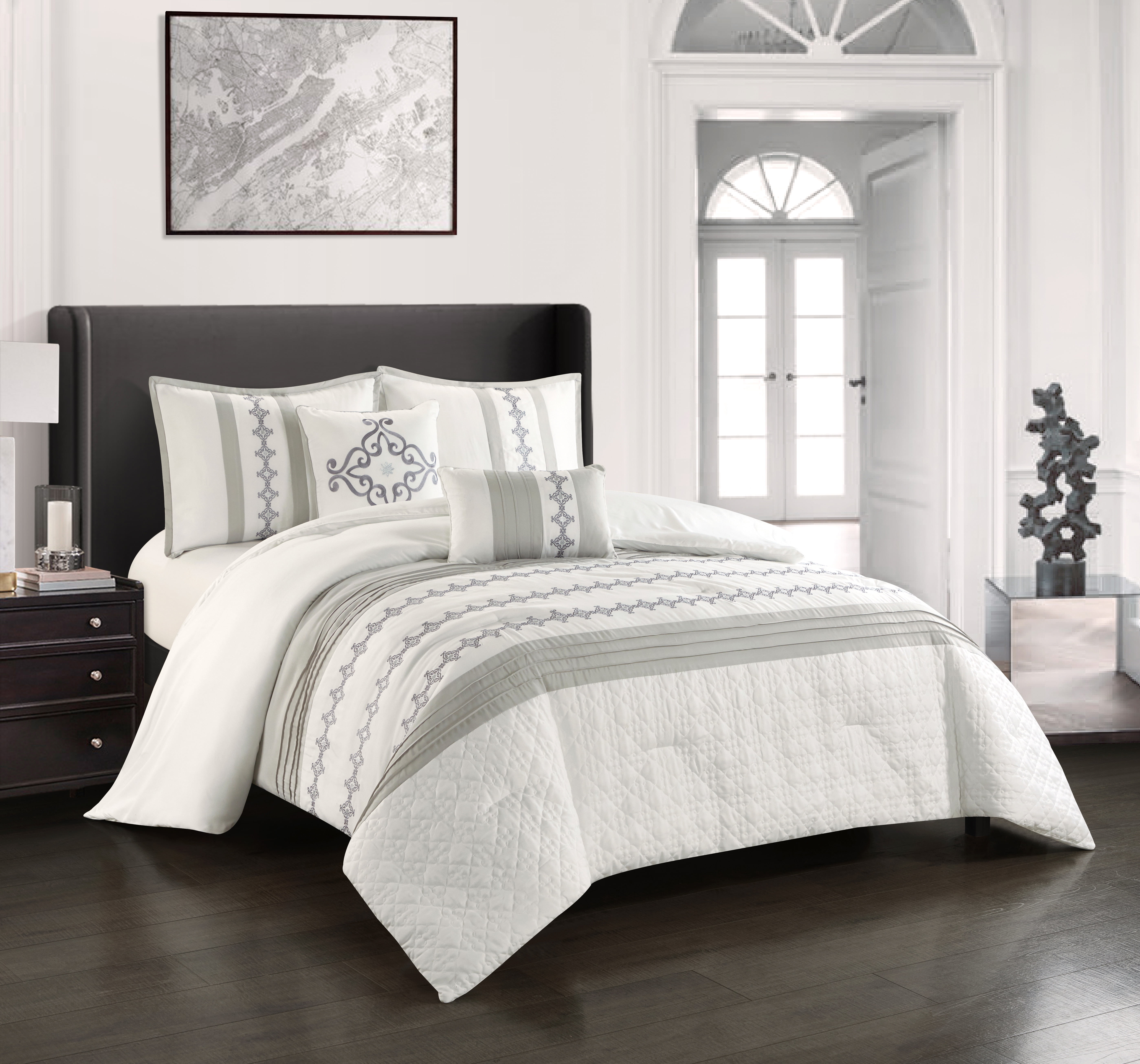 Lanco Zoey Damask 5-Piece Comforter Set, White/Grey, King, 100% Polyester Fill