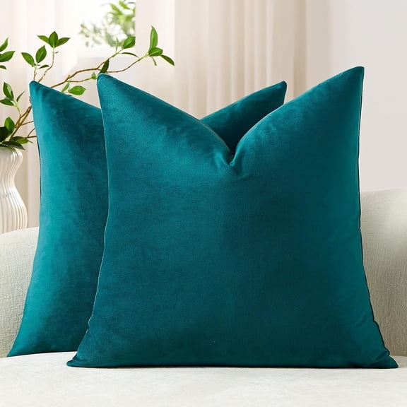 SIRIA Throw Pillow Covers 18X18 Teal: Pack of 2 Cozy Soft Velvet Square Modern Luxury Decorative Throw Pillow Cases for Sofa Couch Living Room Bed Home Decor