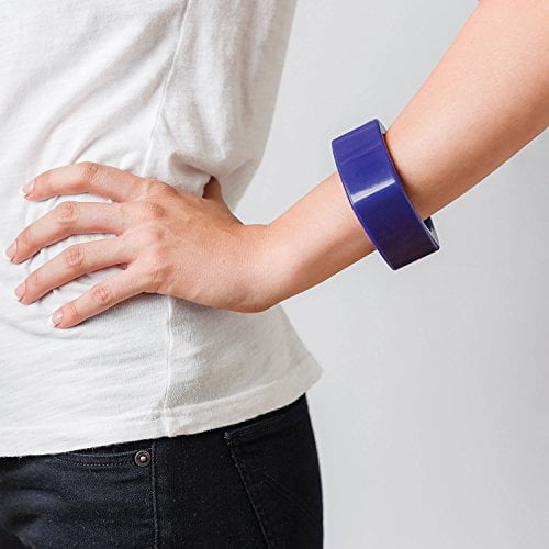 Bumkins Nixi Quadro Silicone Teething Bracelet Navy