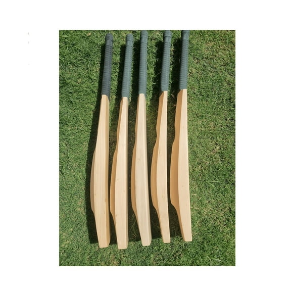 Professional Symonds Tusker Shape English Willow Cricket Bat,Double Pressed, Light weight, Hard Hitting, Ready to Play, Oiled and Knocked
