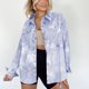 thumbnail image 2 of Camisa de mujer Tie Dye Cuello vuelto Manga larga Botón de una sola fila Ropa de abrigo informal suelta Azul claro M, 2 of 5