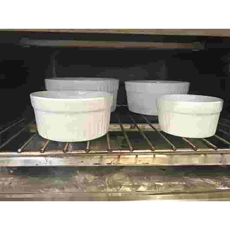 DOWAN Lot de 6 ramequins en céramique avec couvercles pour crème brûlée, soufflé, sauces, crème pâtissière, 237 ml, blanc DOWAN Lot de 6 ramequins en céramique avec couvercles pour crème brûlée, soufflé, sauces, crème pâtissière, 237 ml, blanc