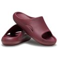 thumbnail image 2 of Sandalias Crocs Mellow Recovery Beetroot Unisex, 2 of 2