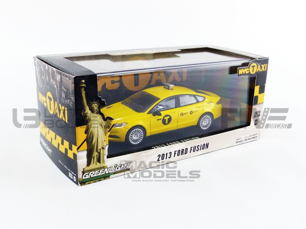 GREENLIGHT COLLECTIBLES 1/43 2013-86170 FORD FUSION NYC TAXI 