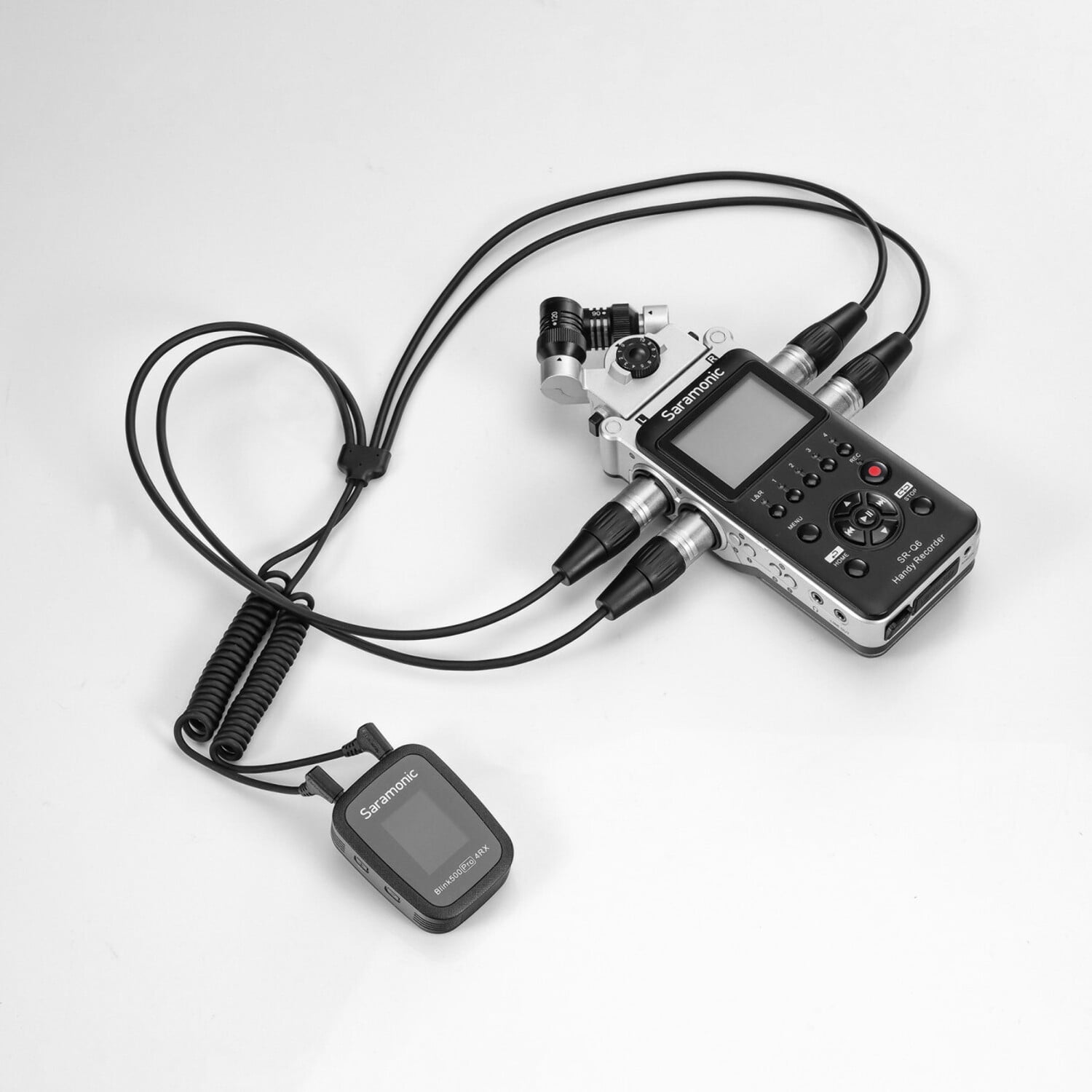 Saramonic Saramonic SR-C2020 2x 3.5mm TRS Male to 4x XLR Splitter for Dual Wireless Systems & Blink 500 Pro B8