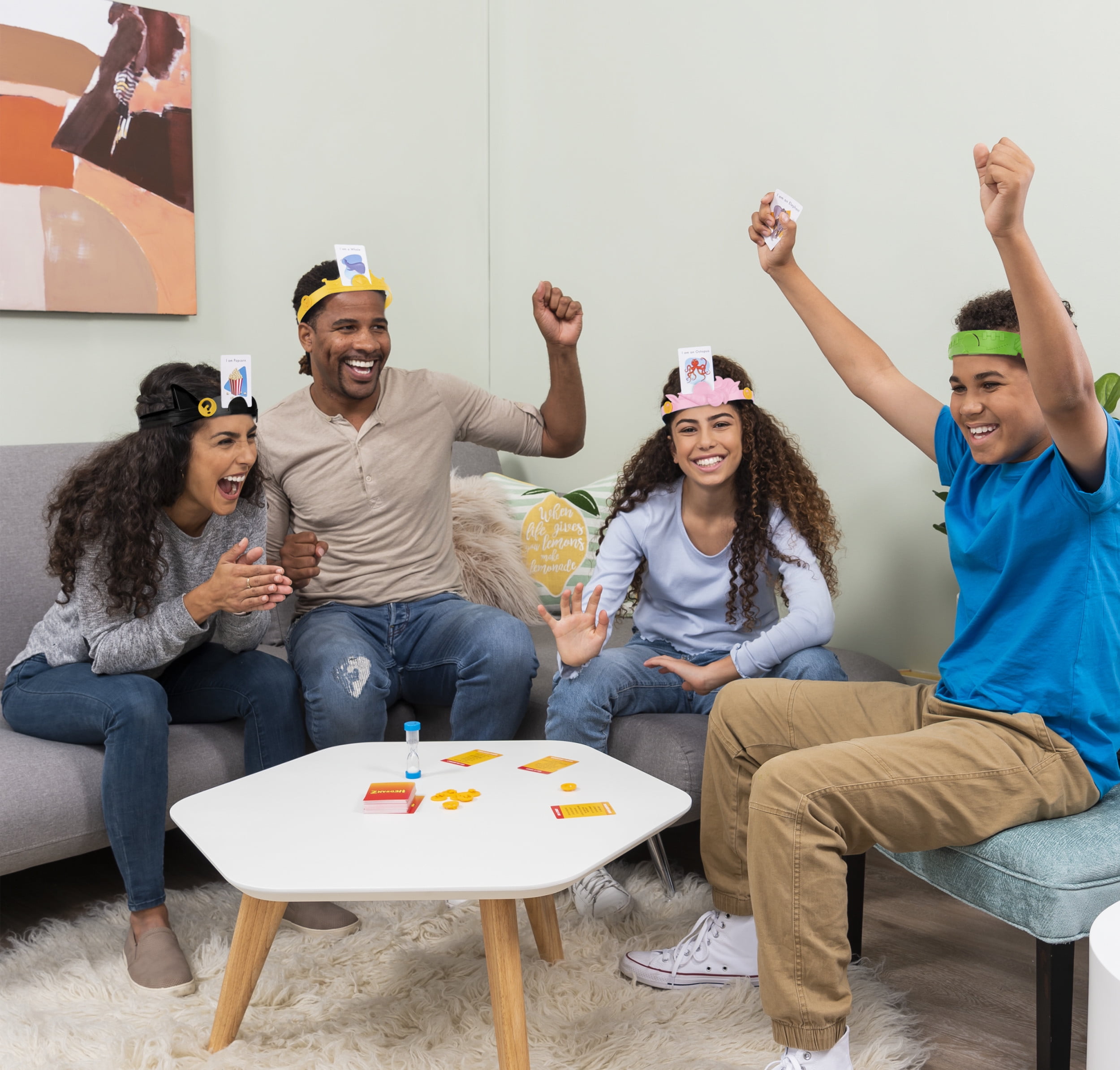 Spin Master Hedbanz 2020 Board Game