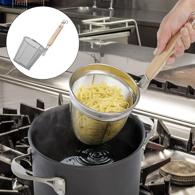 Pasta Cookers: Pasta Pots & Strainer Baskets