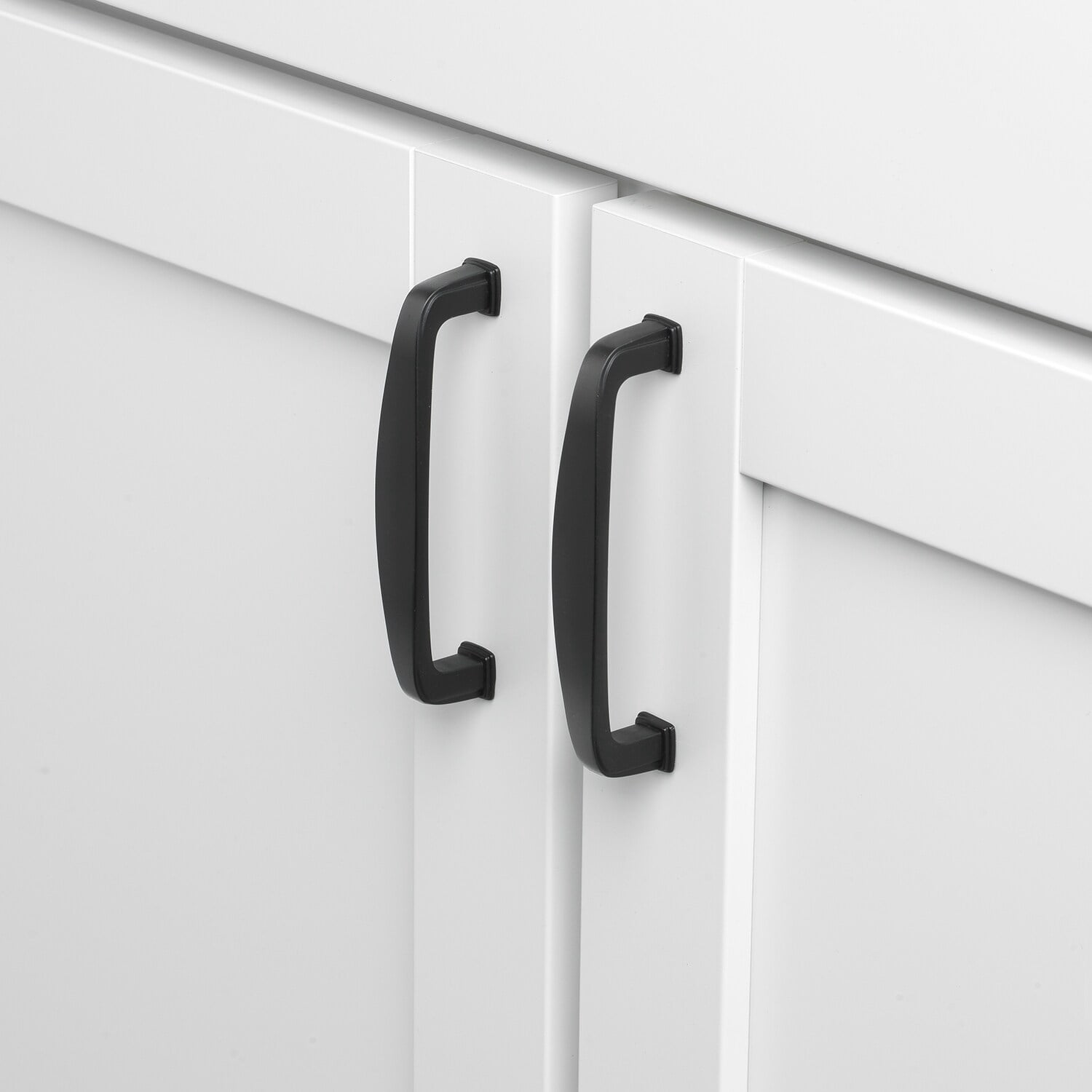 GlideRite 3-3/4 in. Center Classic Cabinet Pull Handles, Matte Black, Pack of 5