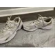 thumbnail image 1 of New Balance 2002R Classics Unisex Running Shoes Men's Size 7.5, Women's Size 9, 1 of 5