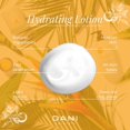 thumbnail image 4 of Melanie Mills Hollywood Gleam Body Radiance Maquillaje hidratante todo en uno y brillo para rostro y cuerpo - Bronze Gold Mini 1 fl.oz., 4 of 5