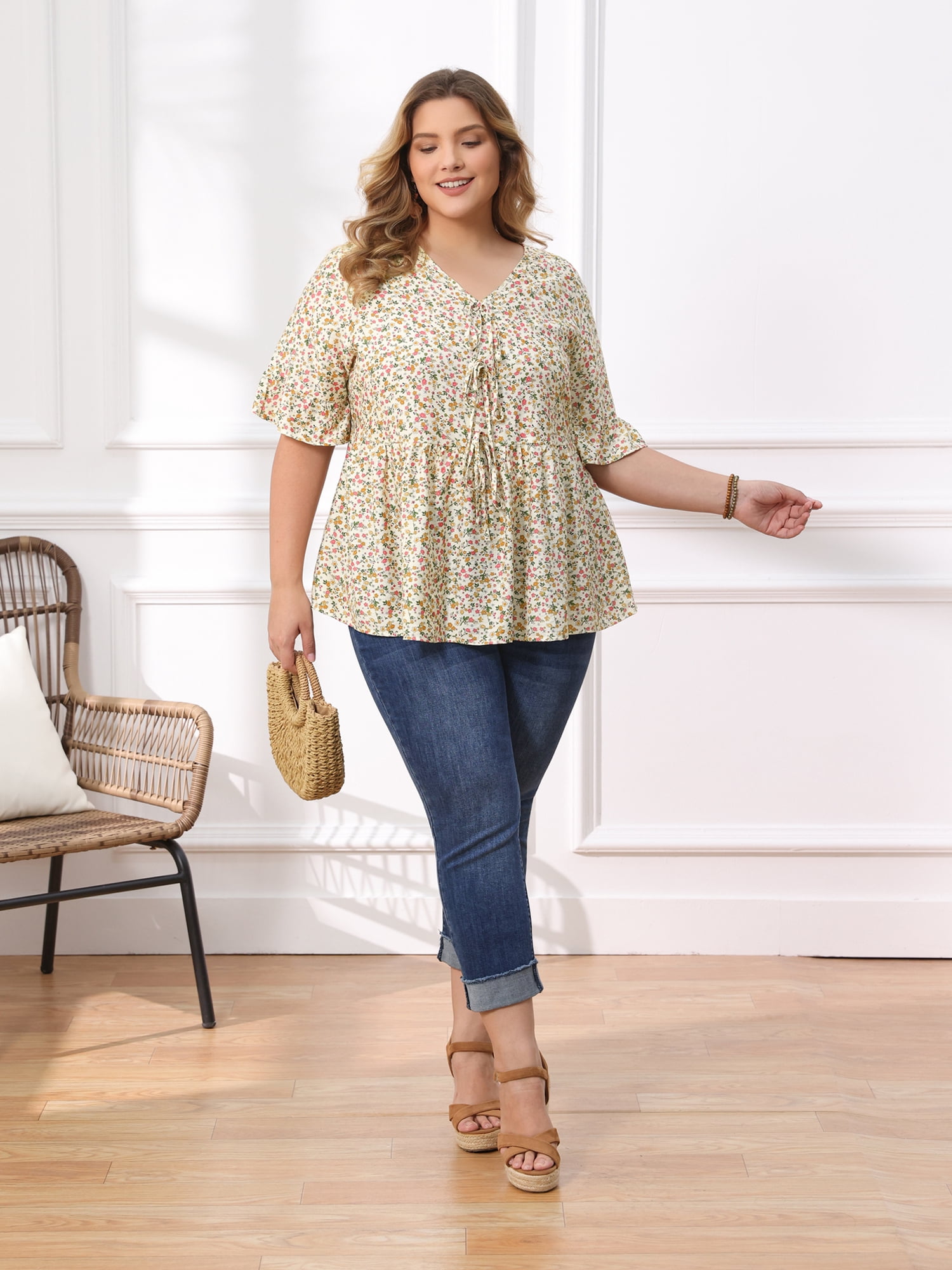 DARING DIVA Women's Plus Ditsy Floral V Neck Tie Front Ruffle Sleeve Blouse 2X Beige
