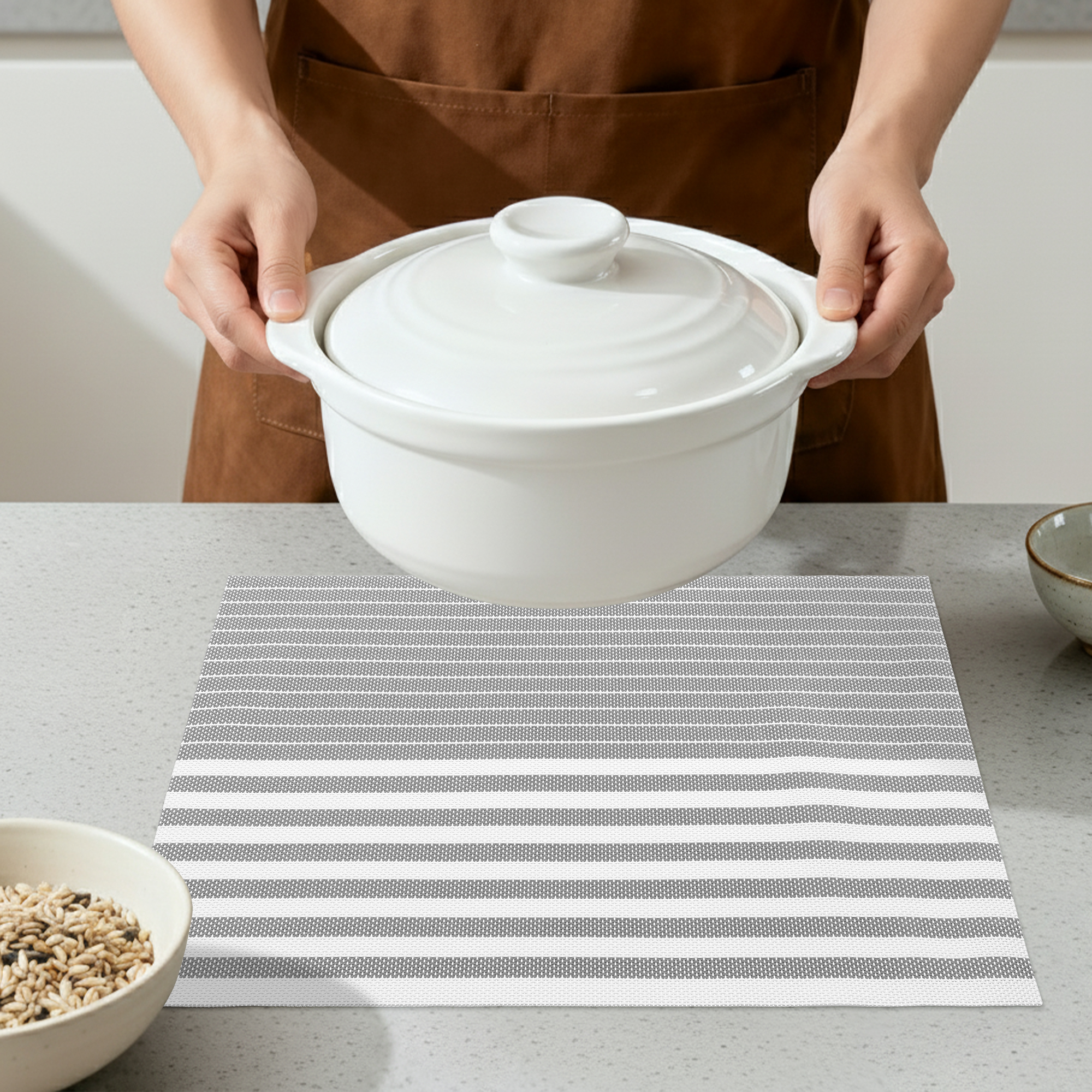 Unique Bargains Set of 6 Wipeable Plastic Placemats for Kitchen Dining Table Light Gray