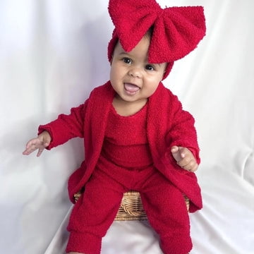 

Bubbastop Kim 4pc cosy set including top trousers cardigan and bow