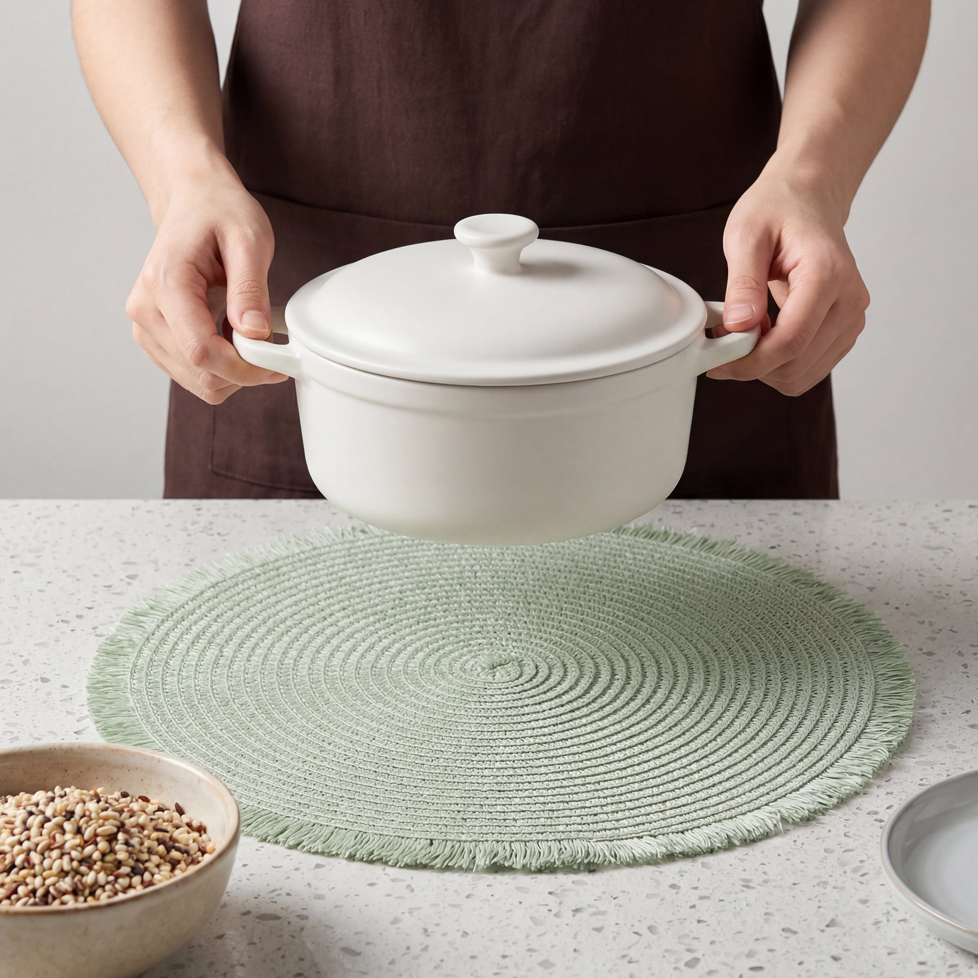 Unique Bargains Set of 6 Woven Placemats for Kitchen Use Light Green 15x15inch